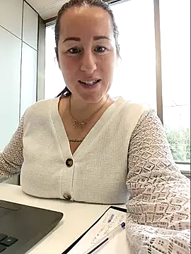 Chat +18 de bichota85 ao vivo