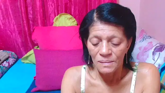 SLUTTYROXY লাইভ XXX চ্যাট