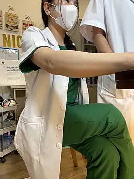 Clinic_Sexy: απευθείας συνομιλία ΧΧΧ