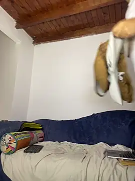 Chatroom XXX en direct de AndresSmith__