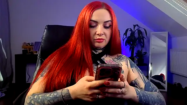 AnnaSinWine Adlı Modelin Canlı XXX Sohbeti