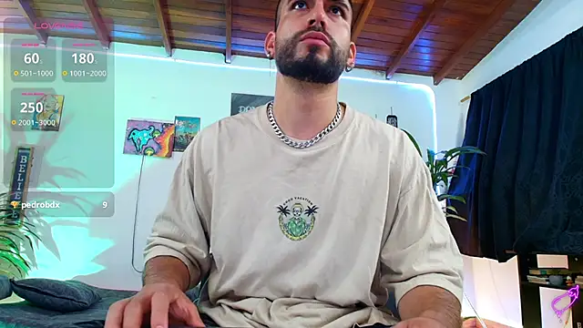 Chatroom XXX en direct de RyanCarter_