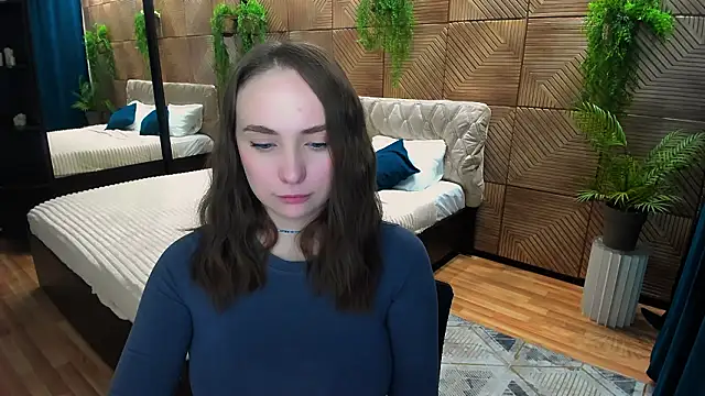 TrueReincarnationのライブXXXチャット