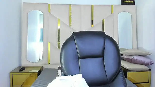 IsabellRodriguez18 Chat XXX live