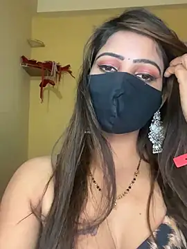 CUTI-NAINA Chat XXX in diretta