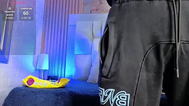 pipedark_ Live XXX-chat