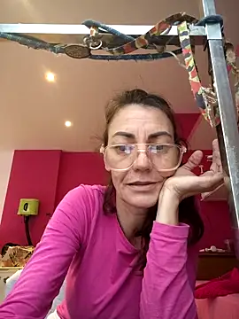 Chat +18 de Eimikuro11 ao vivo