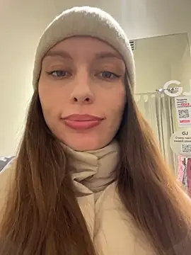 Chat +18 de LeiaMood ao vivo