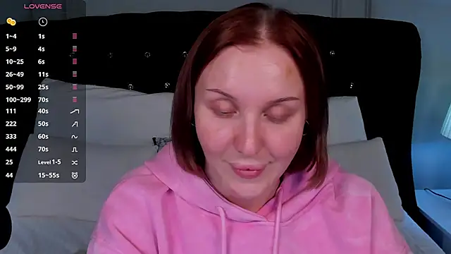 LianaFord 现场XXX聊天