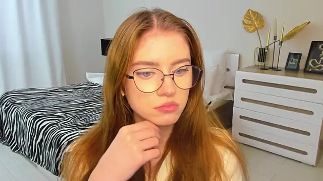 Erica_Kiss Live XXX Chat