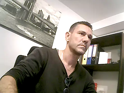 mastercharisma35 Live XXX-Chat