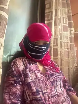 crazy111girl Adlı Modelin Canlı XXX Sohbeti