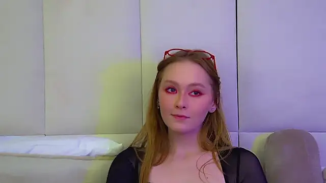 AgataFoxley Chat XXX live