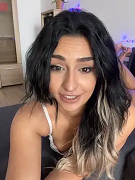 Webkamerová show Mia_spicyy