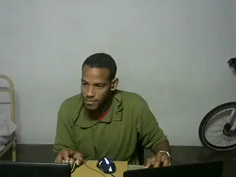 michel_sc Adlı Modelin Web Kamerası Şovu