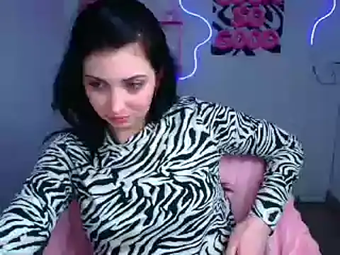 Amalia_amor Chat XXX live