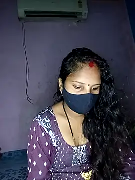 Sexy-aisha live XXX chat