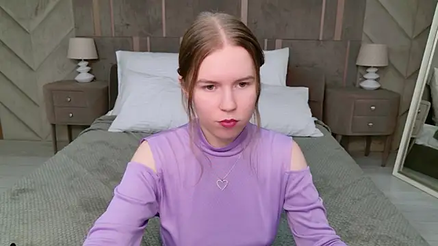 Alida_Brice live XXX chat