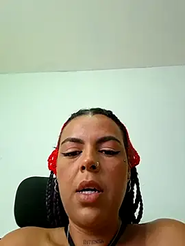 Piettrafer 现场XXX聊天