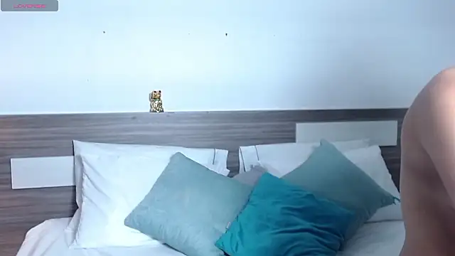 Liiamthompson élő XXX-chatje