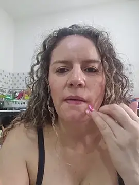 Онлайн чат XXX Nina_vallon