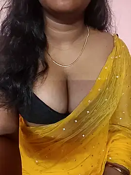 Keerthee_ – Kamerová šou