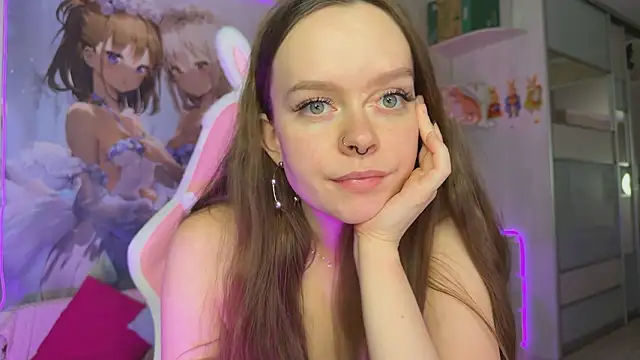 Онлайн чат XXX CheekySashaCharm