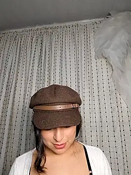 Chat XXX Live saasha_Petit