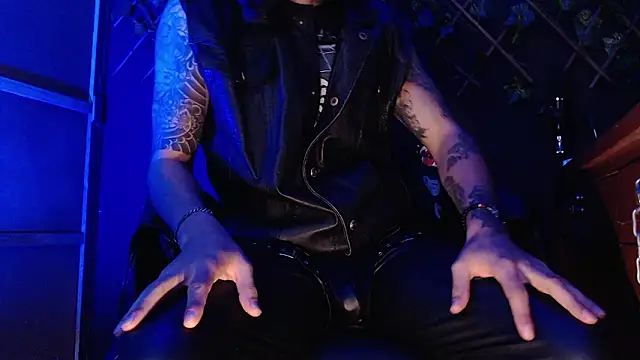 Dicaprioo_: απευθείας συνομιλία ΧΧΧ