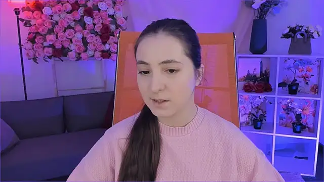 VirtuallVoyant's Live XXX Chat