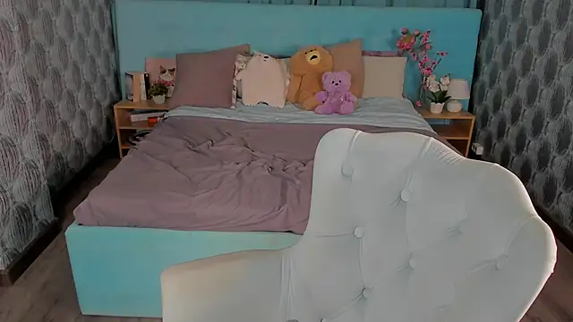 Jinny_Ginger: онлайн-секс-чат