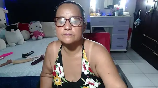 pervert_mommy_ 现场XXX聊天