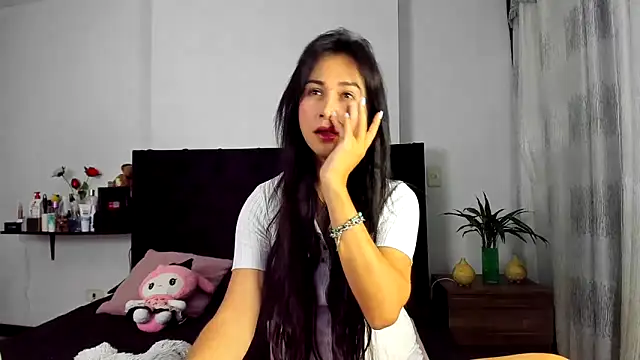 AndreaStivens লাইভ XXX চ্যাট