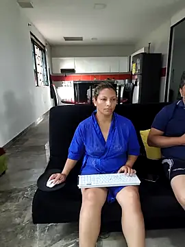 Show Webcam de hotandfierylatinos2023