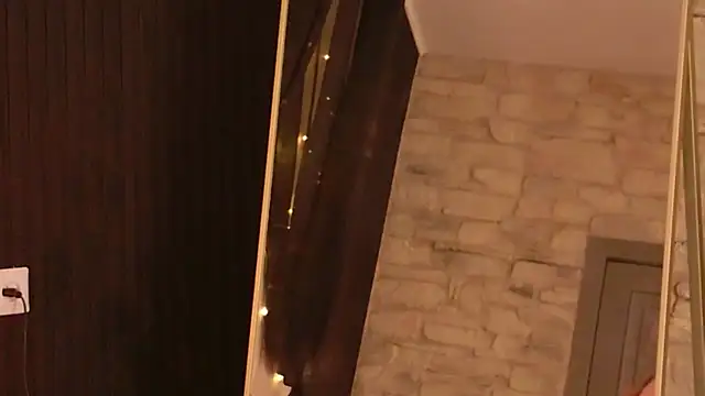 Sierra_Fane live XXX chat