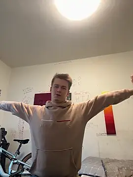 Toyjungee live XXX chat