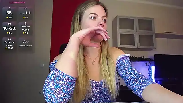 ladysabotage 现场XXX聊天