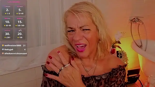 Živý XXX chat AnittaHarris_