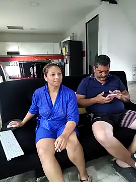 hotandfierylatinos2023のライブXXXチャット