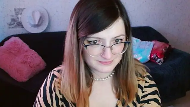 Arielsssplash 现场XXX聊天