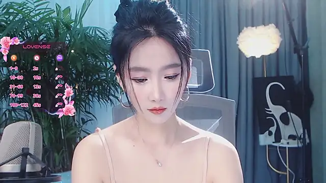 feifei-love élő XXX-chatje