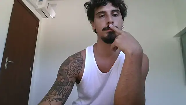 milkoffe Show in webcam