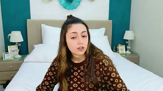 Gloria_Bendall Live XXX-chat