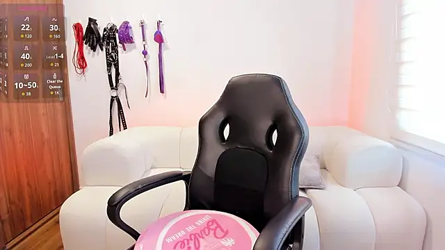 abu_dhabi_21: απευθείας συνομιλία ΧΧΧ