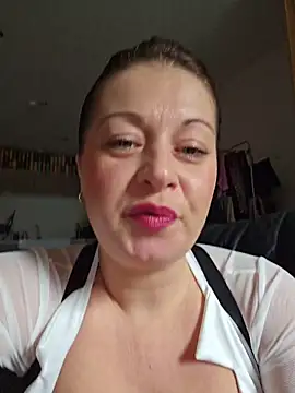 Chatroom XXX en direct de Chaudesquirt