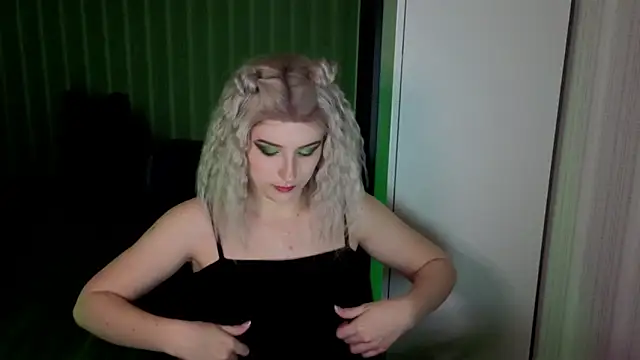 violet-siren-x Chat XXX live