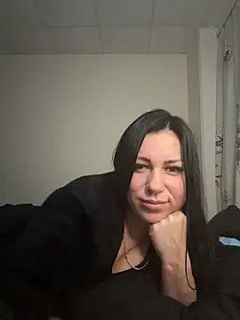 _Mila_Love Live XXX-chat