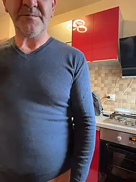 Chat XXX en directo de COBRAboySEX@xh