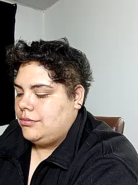 Show de Hailey_Curvy na webcam