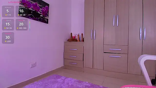 Chat +18 de im_natalia ao vivo